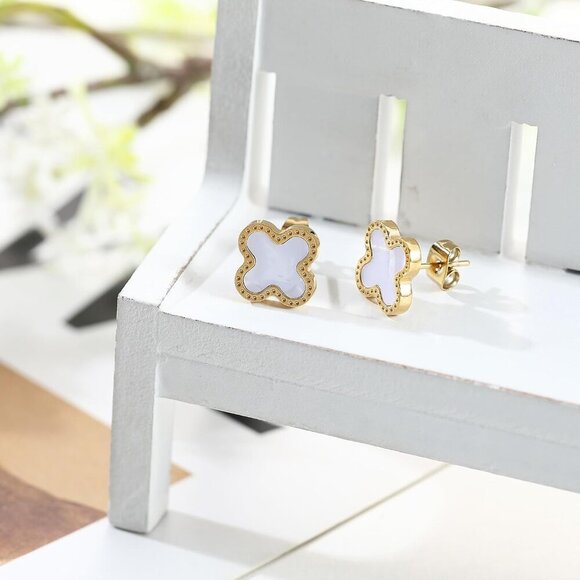 Lucky Clover Sets - Women's Four Leaf Jewelry Gift Set - Picture 5 of 7